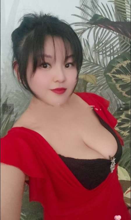 les femmes asiatiques massages nus