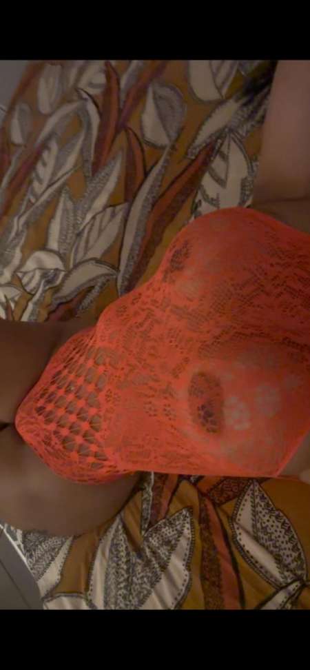 femme fougueuse et sensuelle