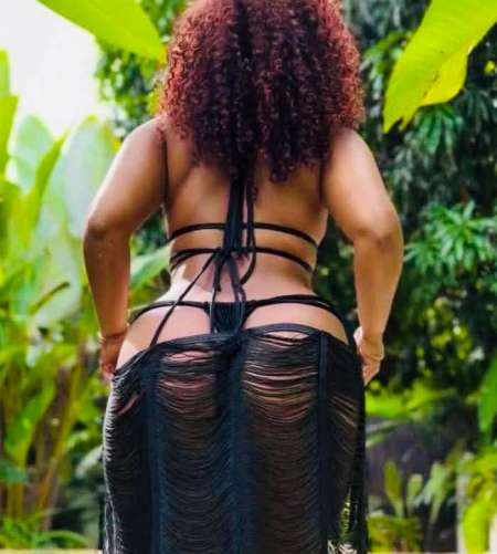 Beauté des îles gros cul