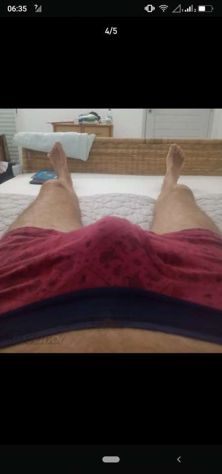 Cherch Jeun Black GAY BI Métis Rebeu Chabin Skinny